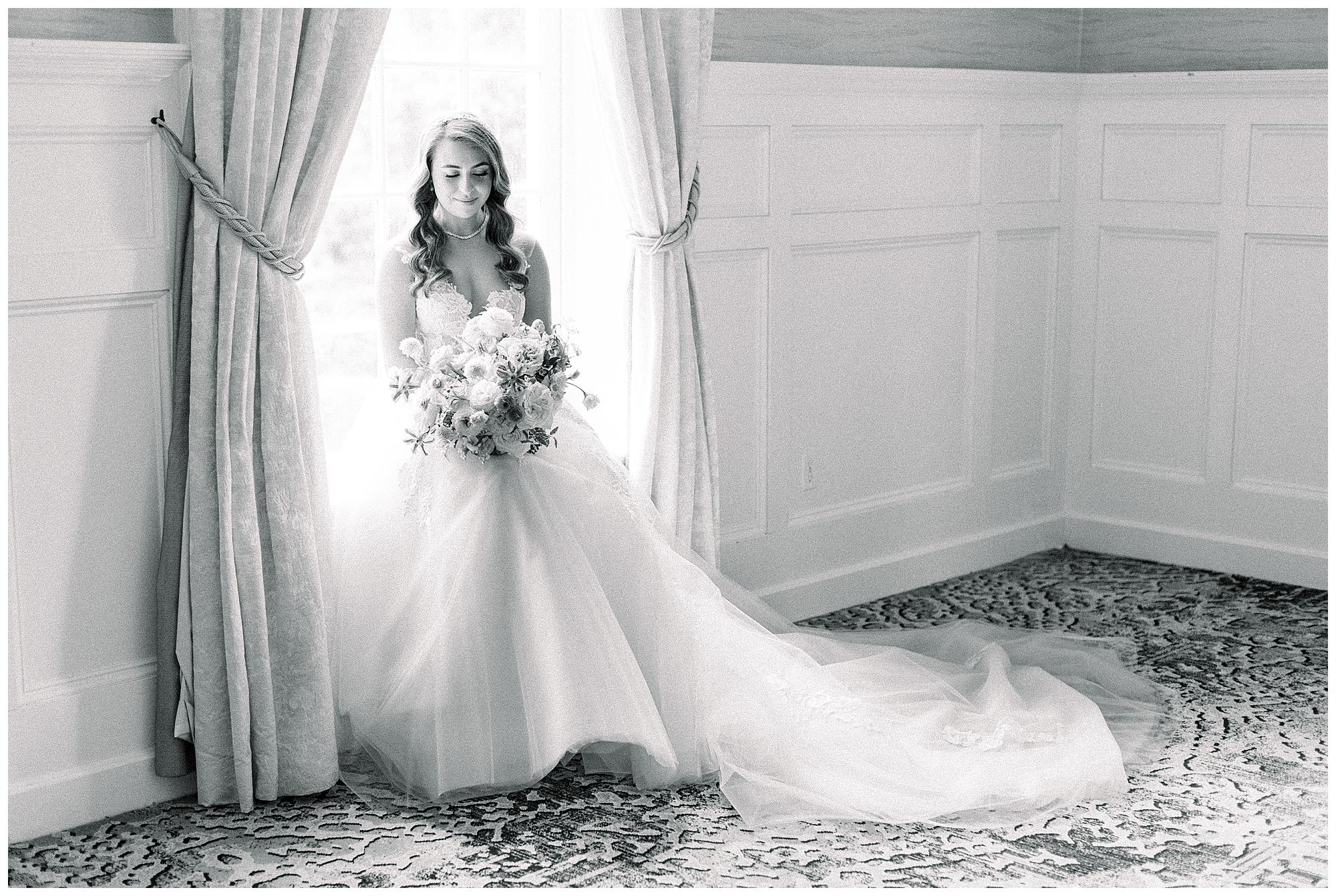 A Fairytale Wedding at the Iconic Rosecliff Manion