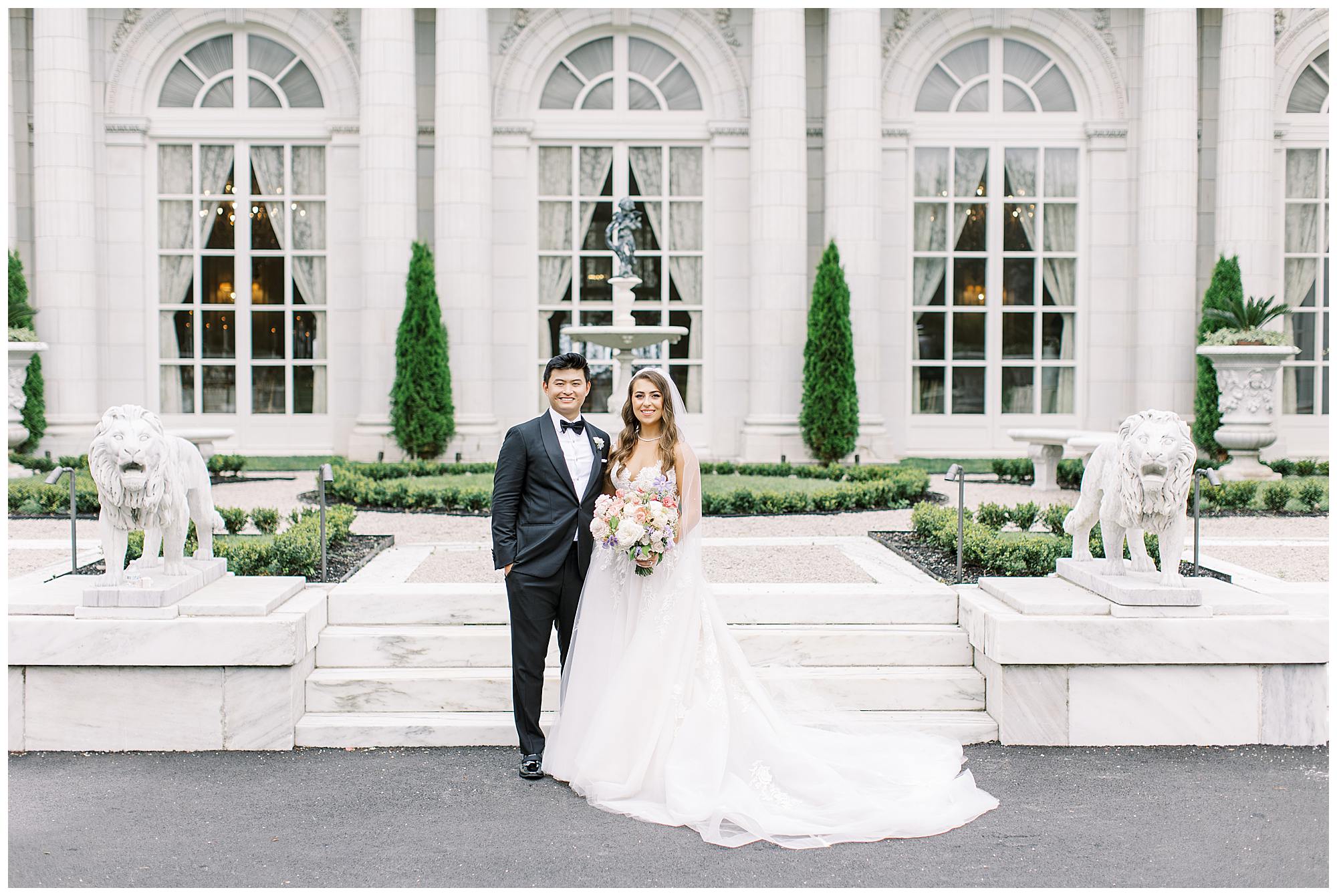 A Fairytale Wedding at the Iconic Rosecliff Manion